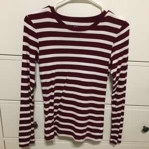 Gap Long Sleeve shirt